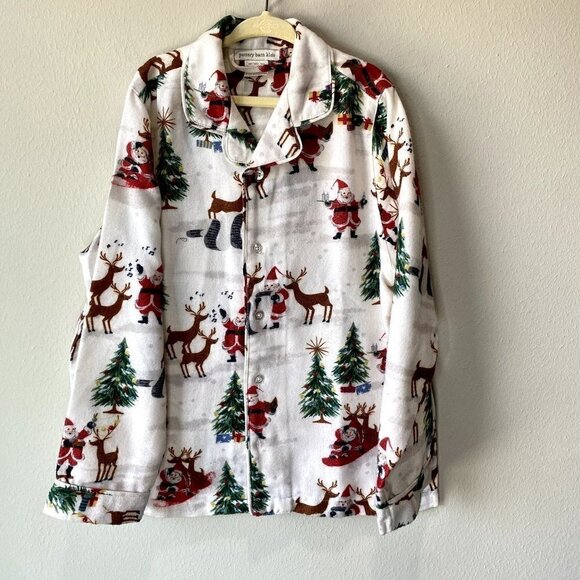 Pottery Barn Fleece Christmas Pajama Top 8 - Picture 1 of 8